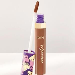 tarte - creaseless concealer in 52S Deep Sand